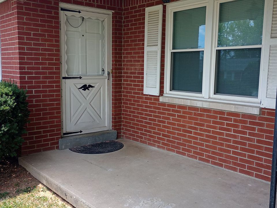 Covered front porch