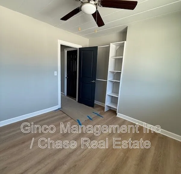 29837 Illinois #50-E6 — Photo 4