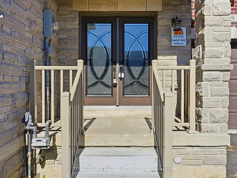 99 Baker St — Photo 3