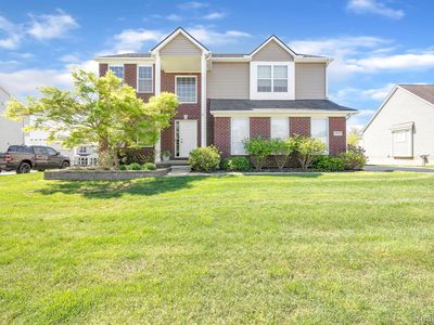 57879 Cider Mill Dr, New Hudson, MI, 48165