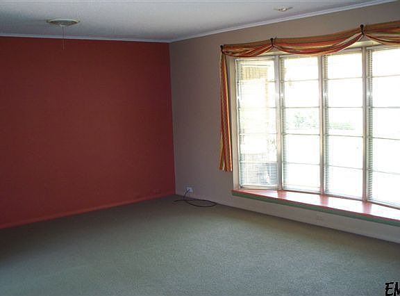 4th image of 2209 Indian Dr