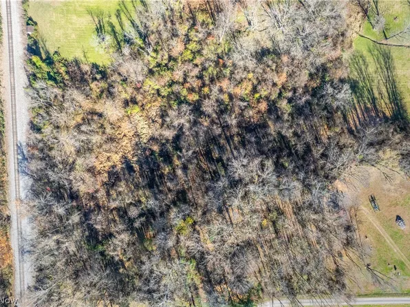 N Pleasants Hwy, Saint Marys, WV 26170