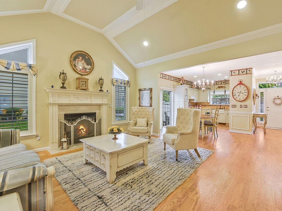 1st image of 275 Andrew Drive #275