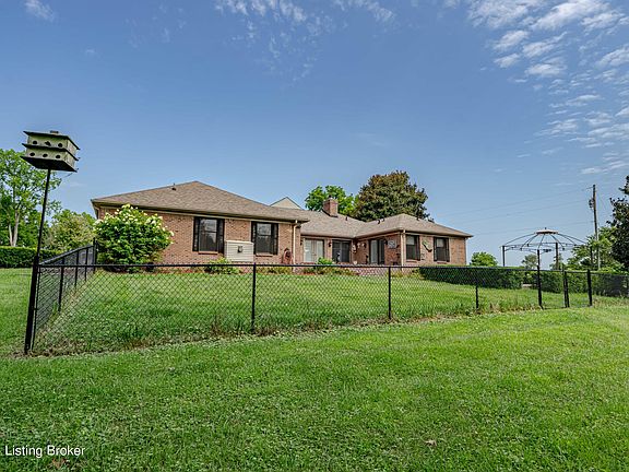 5th image of 251 French Ln