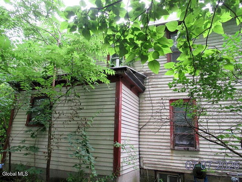5th image of 16 Orchard Street