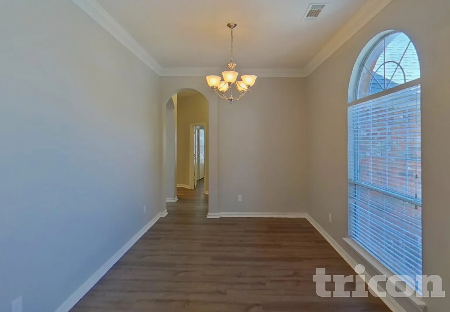 7814 Longbow Lane Arlington TX — Photo 4