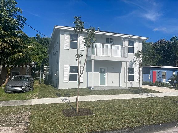 3rd image of 10339 SW 173rd Ter #1