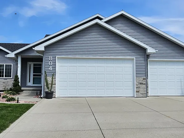 804 Cottonwood Trl, Sergeant Bluff, IA 51054