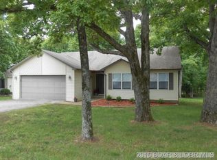 439 Cherokee Rd, Lake Ozark, MO 65049