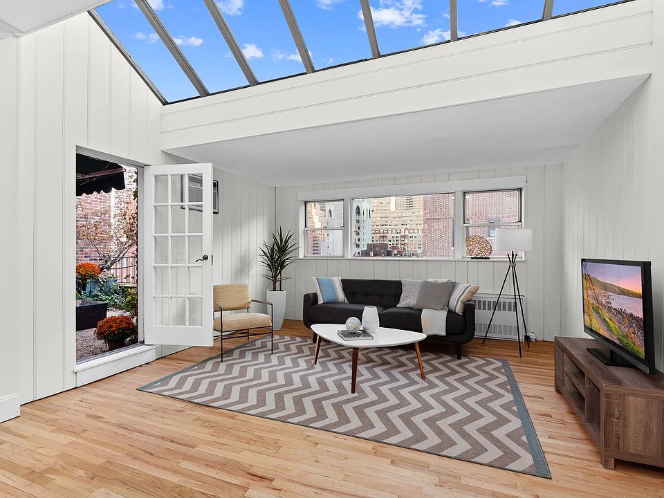 1st image of 161 E 90th St Penthouse B