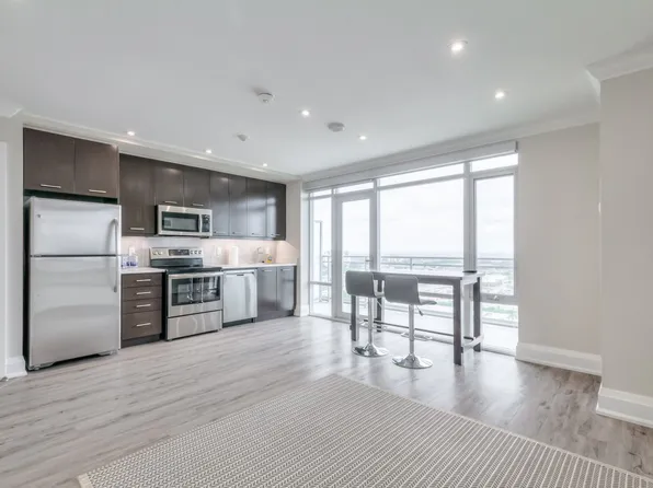 360 Square One Dr, Mississauga, ON