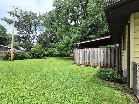 4th image of 1225 E Rosebrier Street