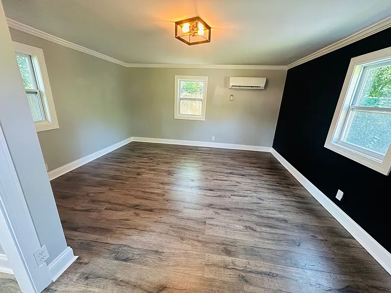 602 W Glenwood Ave — Photo 40