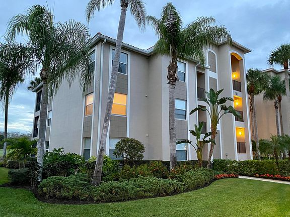 4th image of 10317 Heritage Bay Blvd