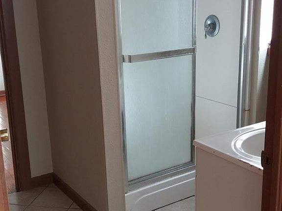 4th image of 6829 W 23rd St
