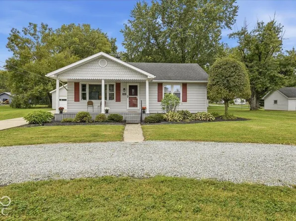 606 E Water St, Pendleton, IN 46064