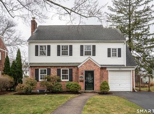 225 Auburn Road, West Hartford, CT 06119