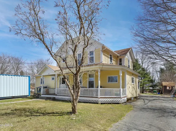 145 Pine St #2, Lee, MA 01238