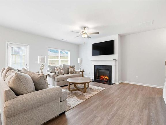 6th image of this home