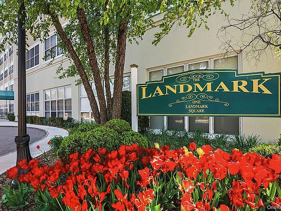 2nd image of 1 Landmark Sq APT 213