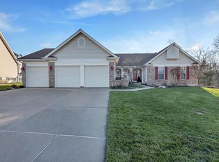 6 Meramec Bluffs Ct, Eureka, MO 63025