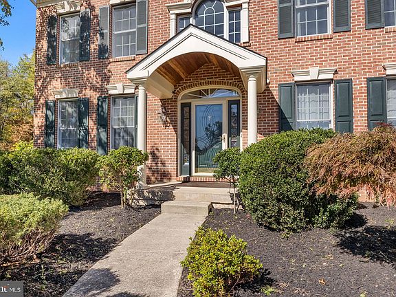 4th image of 1120 Kingsley Hall Dr