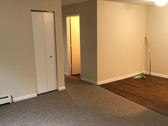 4th image of 10010 S Westnedge Ave APT 3B