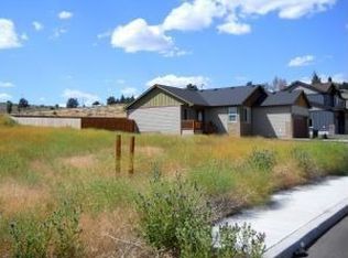 106 Roosevelt Ln, Hines, OR 97738