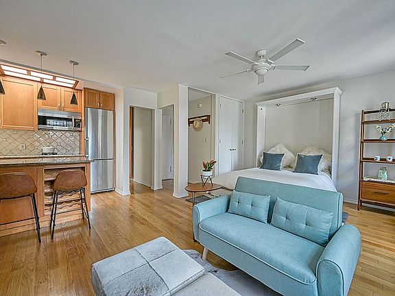 3rd image of 312 W 105th St APT 5R