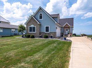 2313 E Sand Rd, Pt Clinton, OH 43452