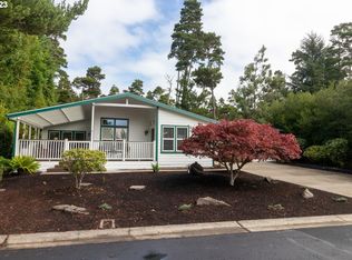 449 Sherwood Loop, Florence, OR 97439