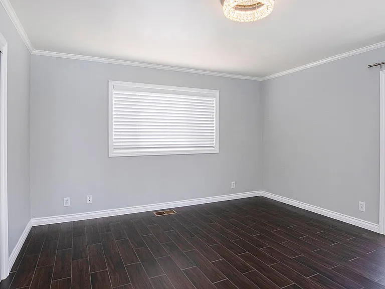 11029 Eldora Ave — Photo 57