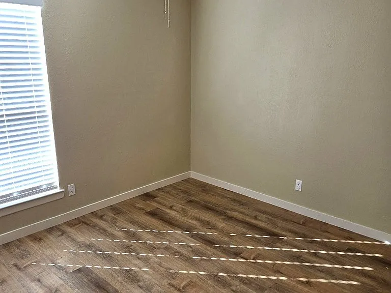 121 N Glenwood Dr #B — Photo 11