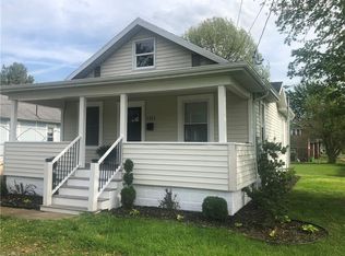 1311 Roselawn Ave, Belpre, OH 45714