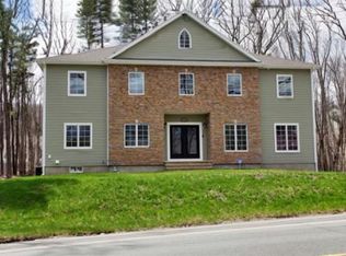 707 Salisbury St, Worcester, MA 01609