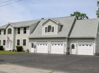 17 Belmont Ave, Biddeford, ME 04005