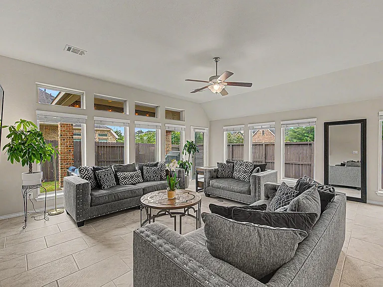 29147 Crystal Rose Ln — Photo 6