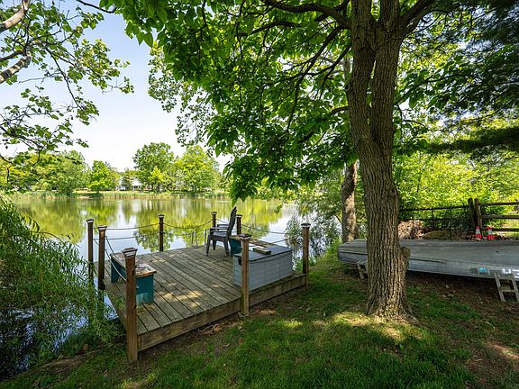 2nd image of 488 Springwood Lake Dr