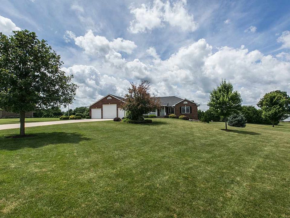 1st image of 10685 Skylark Dr