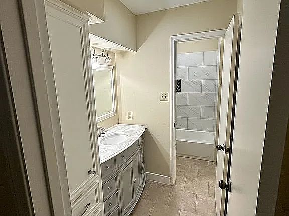 5th image of 13810 Ivymount Dr