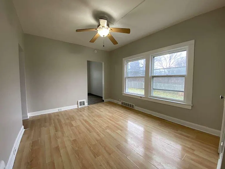 7918 Force Ave #1 — Photo 4