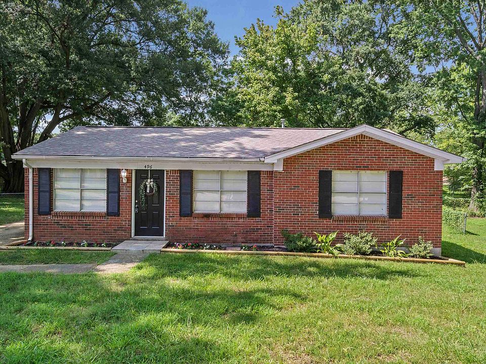 1st image of 496 Greenview Cv