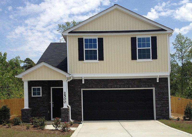2500 Spinnaker Dr.