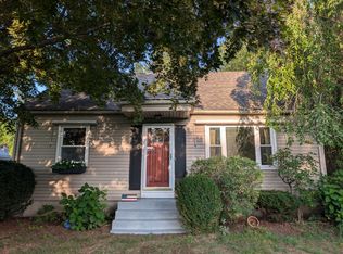 12 Linda St, South Hadley, MA 01075