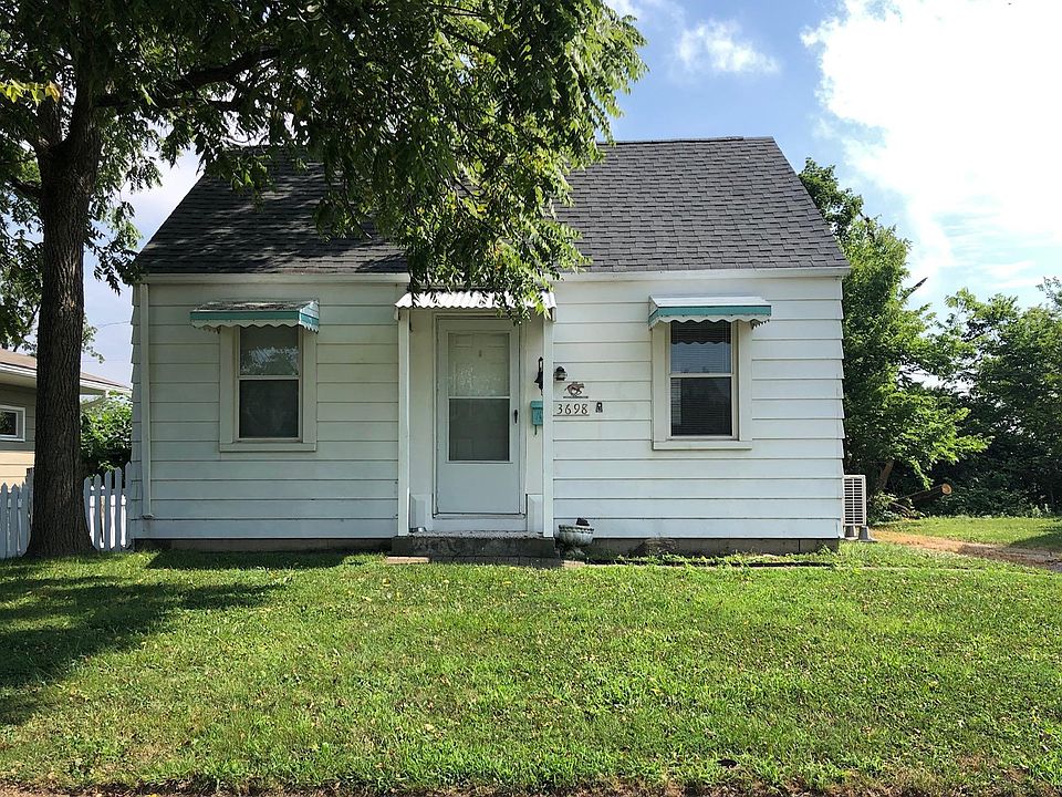 1st image of 3698 Park St