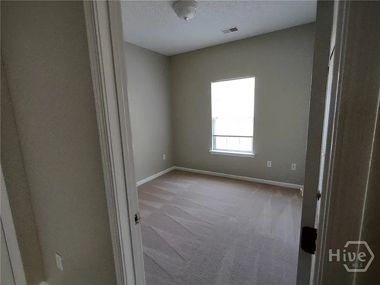 123 Alexander Way — Photo 10