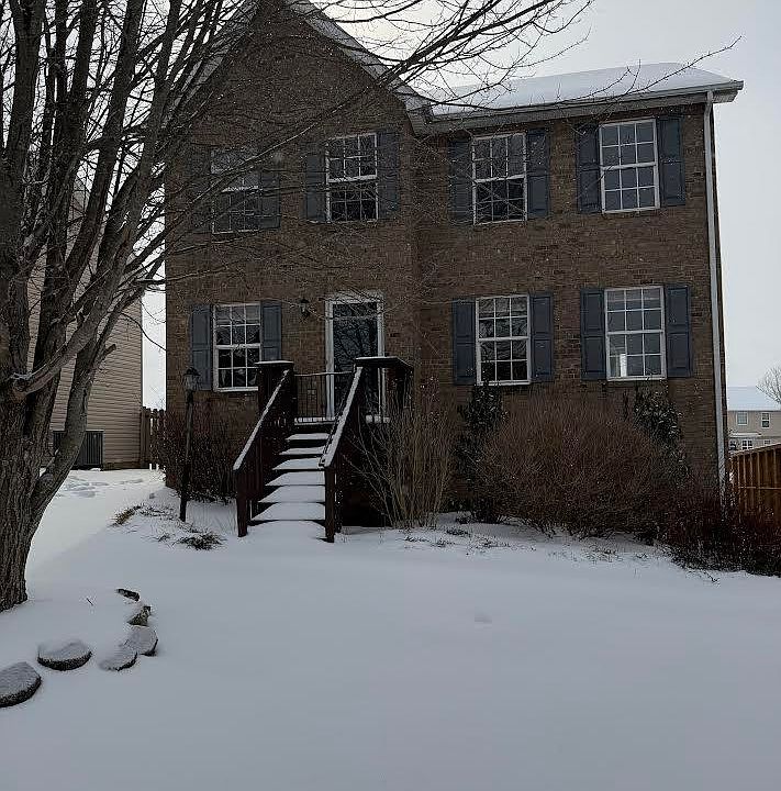 1st image of 135 Aster Ln