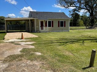 1508 10th St, Orange, TX 77630