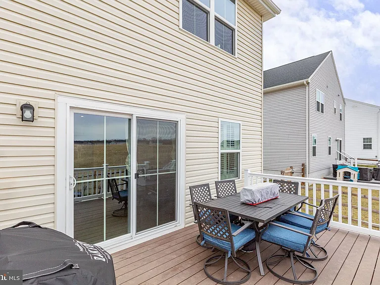 6427 Hawkeye Dr — Photo 17