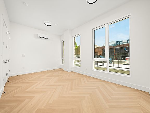 5th image of 34-16 38th St #2104